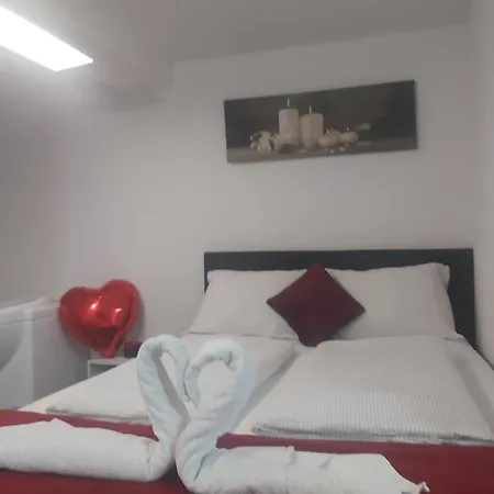 Panda Rooms Marburg Zimmer foto