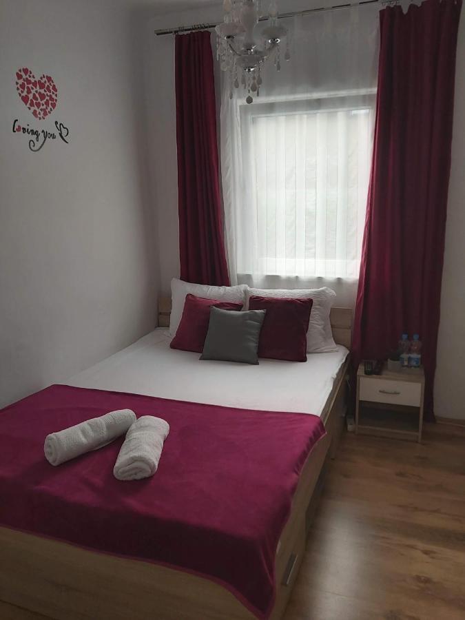 Panda Apartment *