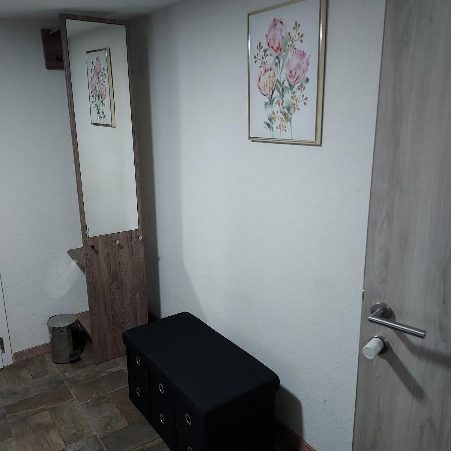 Apartment Panda *