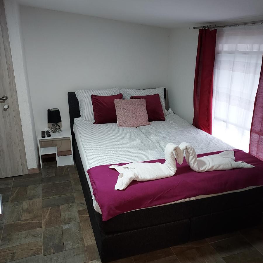 Panda Apartment *