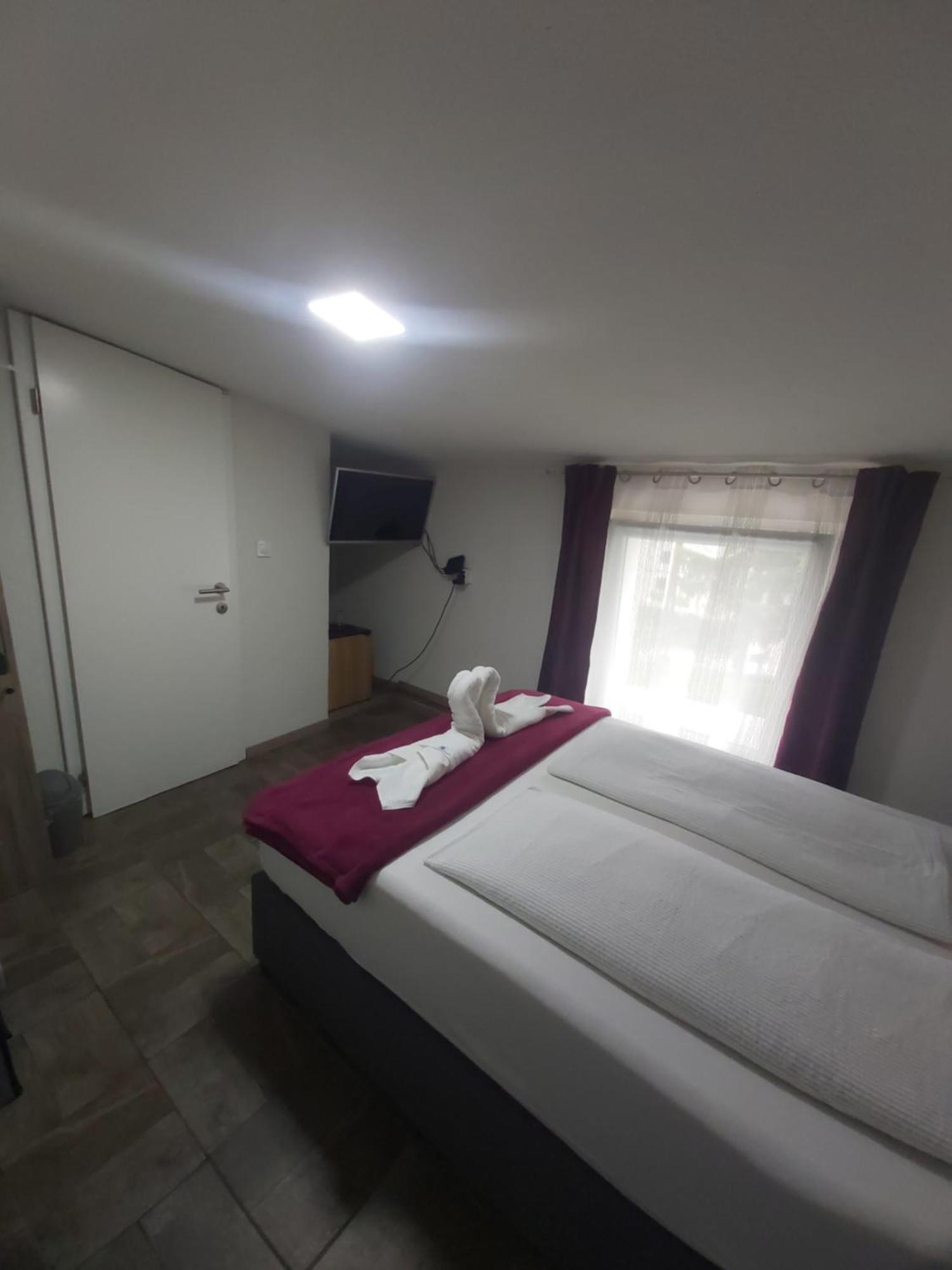 Panda Apartment *