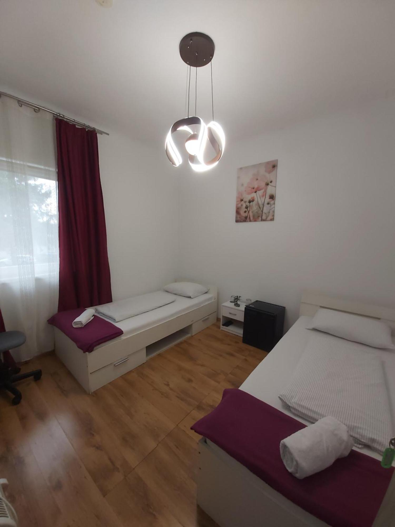 Apartment Panda *